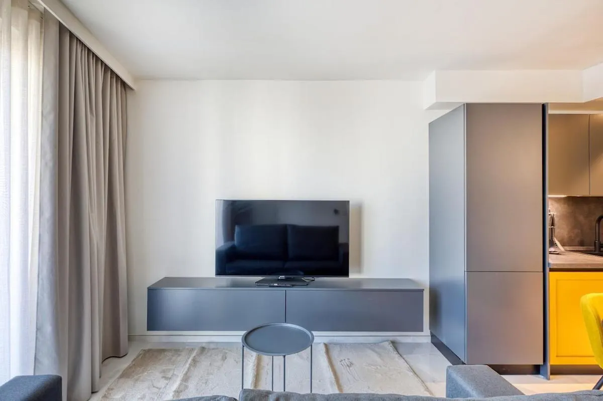 Luxury 1-Bedroom Residence At Mercury Suites St. Julian's