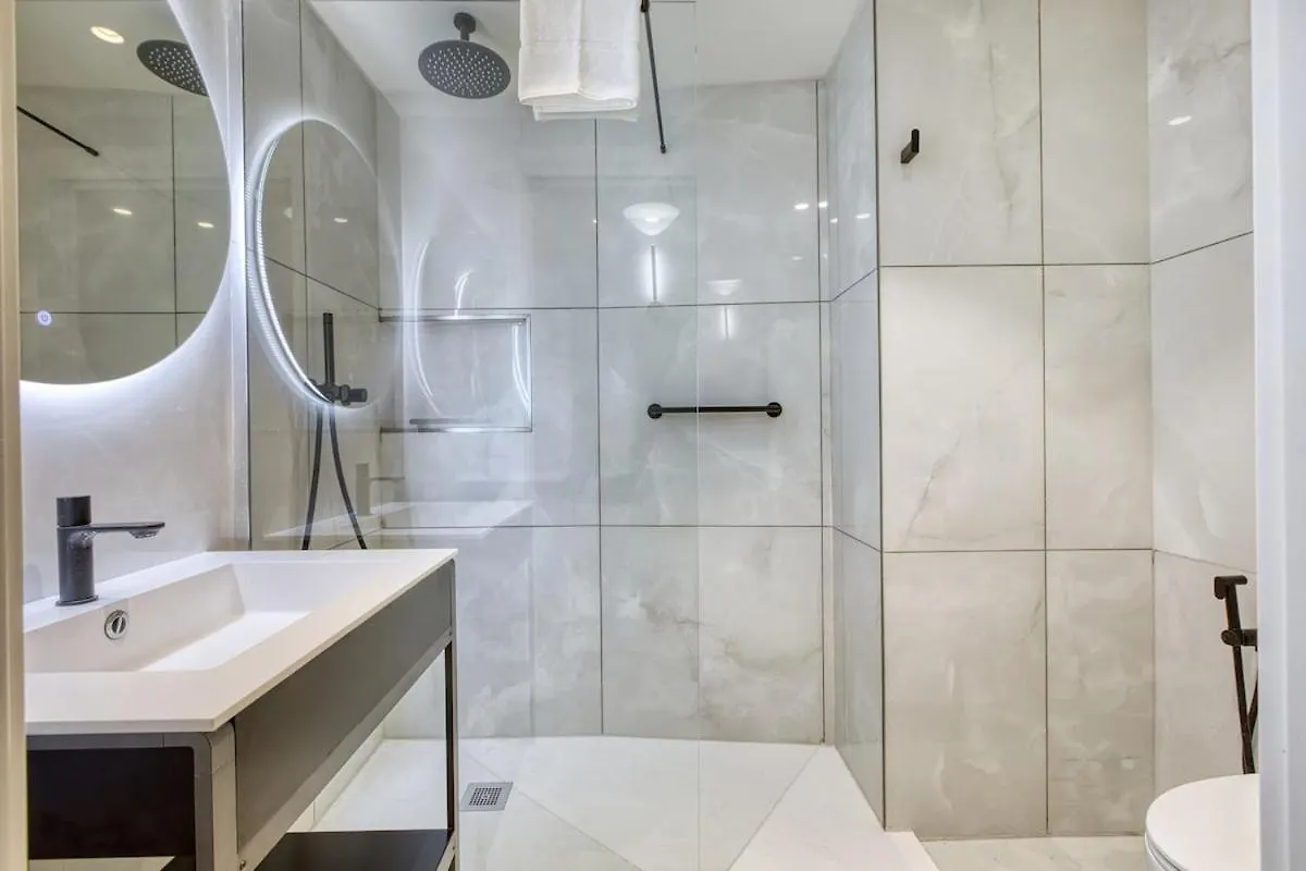 Luxury 1-Bedroom Residence At Mercury Suites St. Julian's Apartament