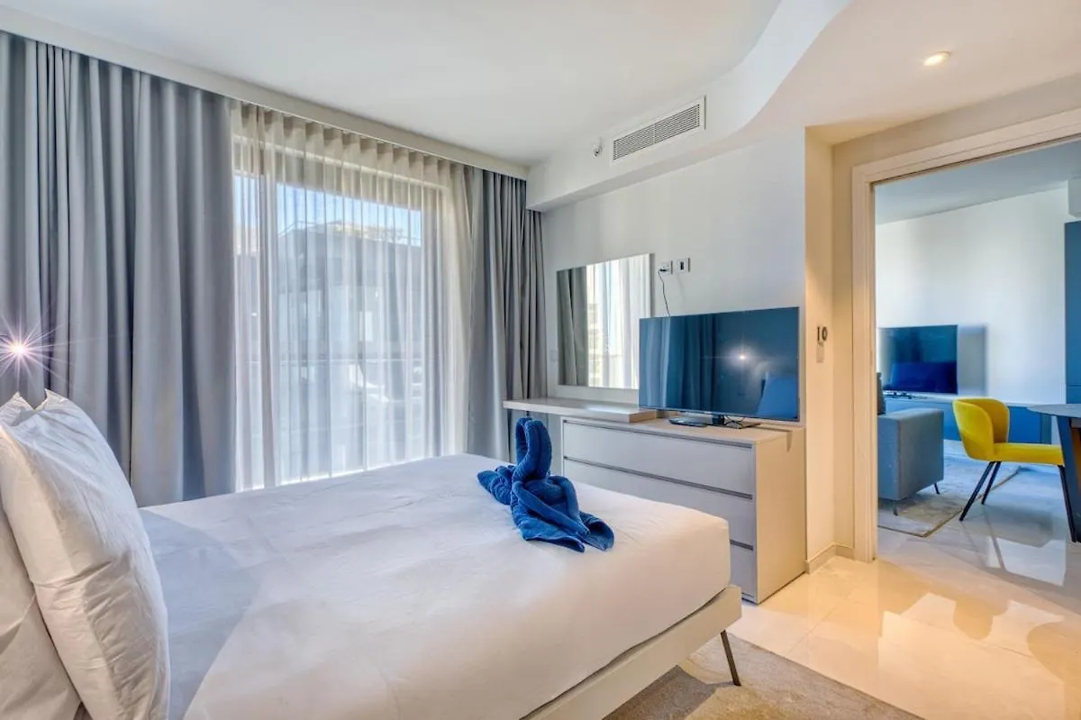 Luxury 1-Bedroom Residence At Mercury Suites San Julián